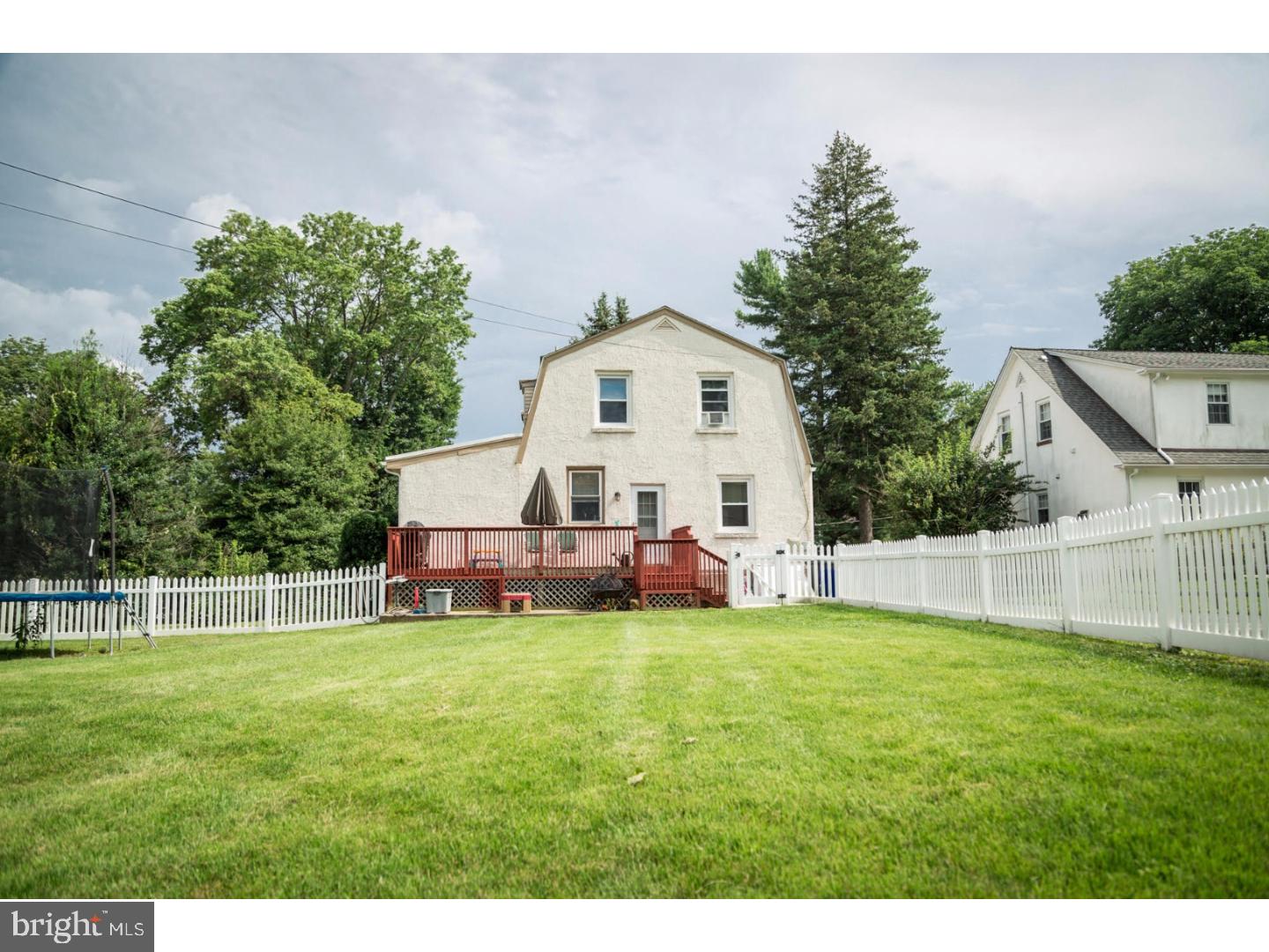 1310 Dill Road Havertown, PA 19083 - Photo 19 of 20