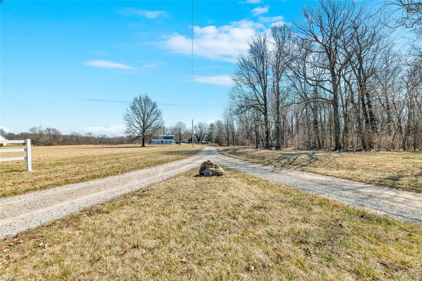 5320 Lrc Road Waterloo, IL 62298 - Photo 45 of 61