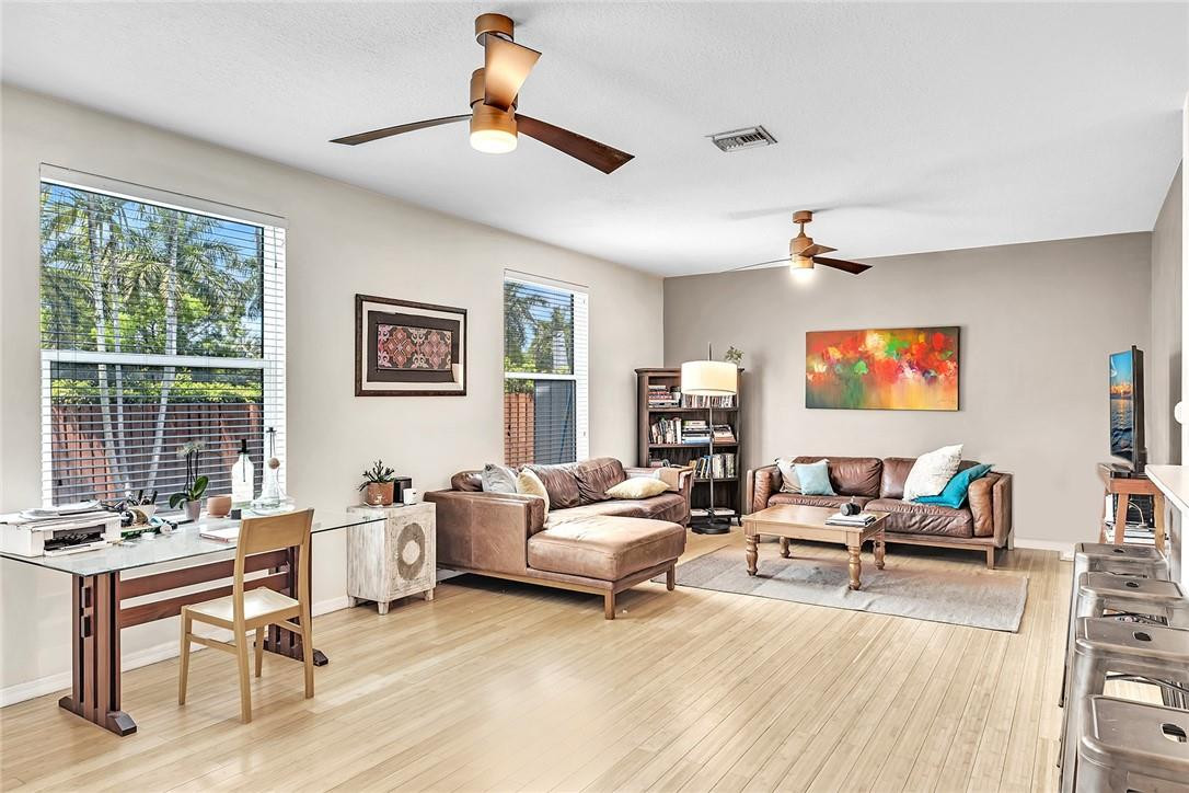 15971 Southwest 96th Terrace Miami, FL 33196 - Photo 26 of 79 Photo 26