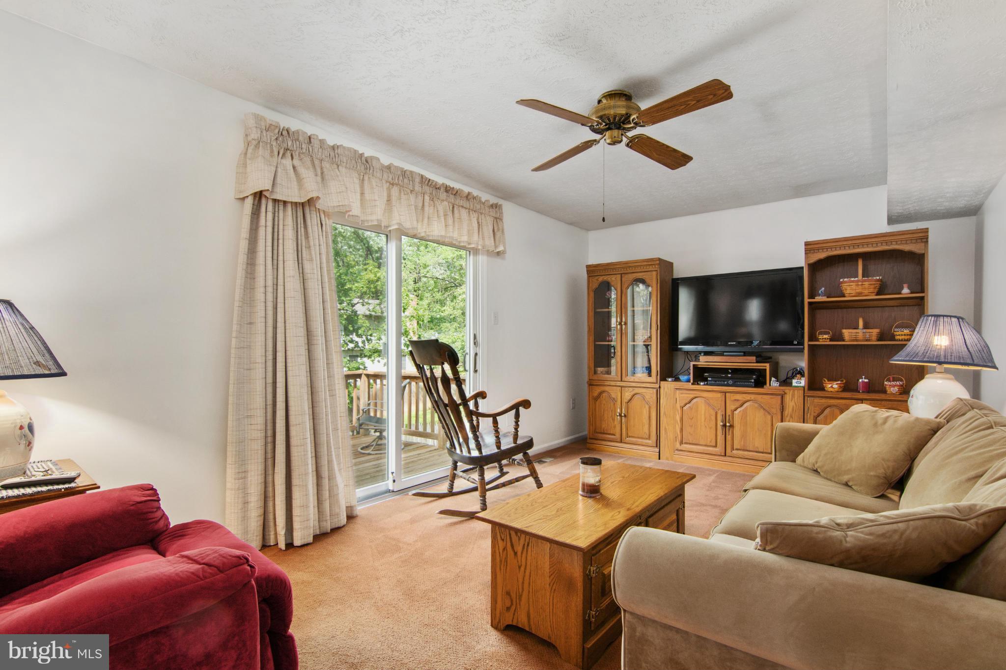 11702 Whittier Road Bowie, MD 20721 - Photo 12 of 30 Family Room