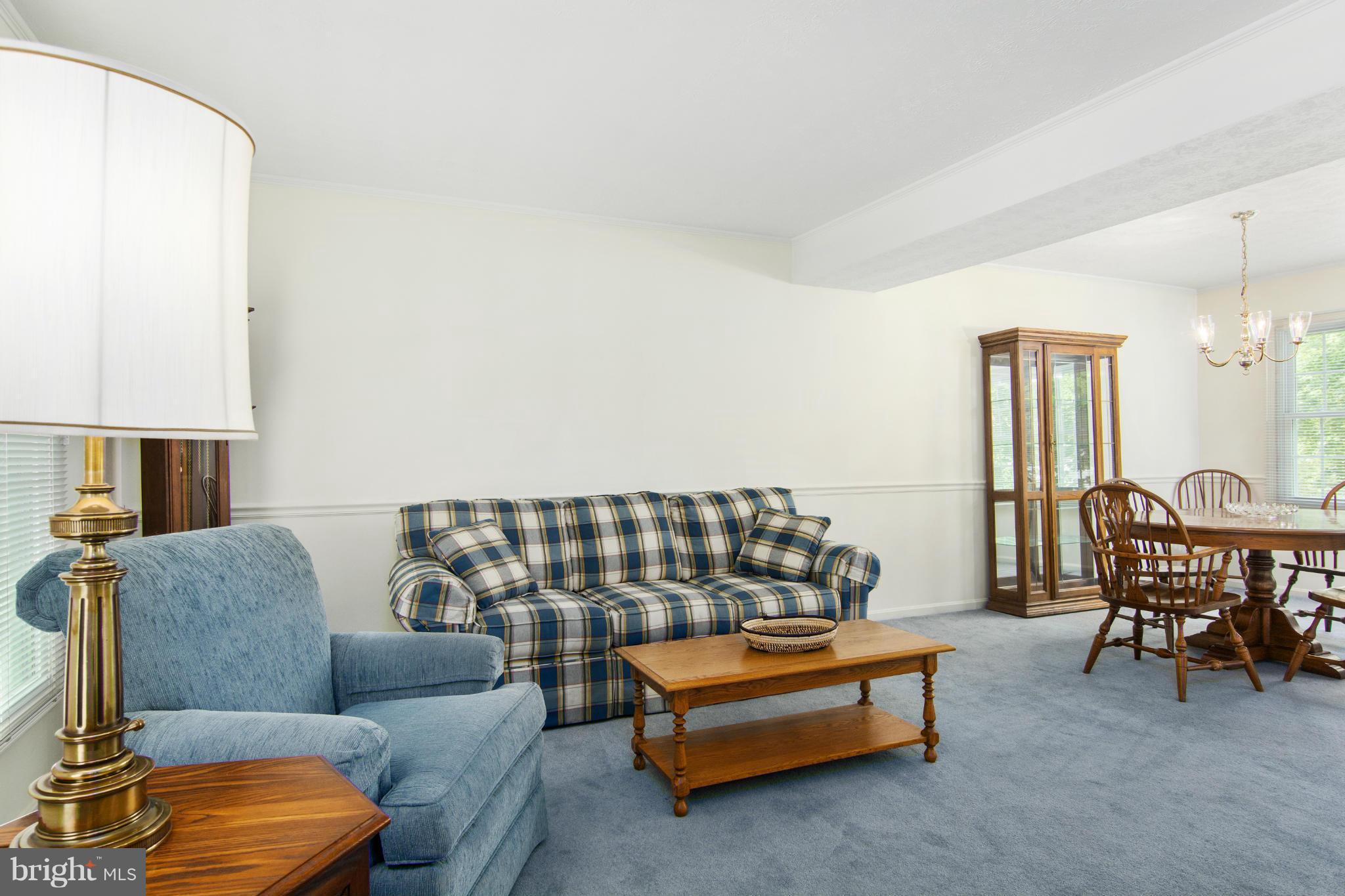 11702 Whittier Road Bowie, MD 20721 - Photo 5 of 30 Living Room
