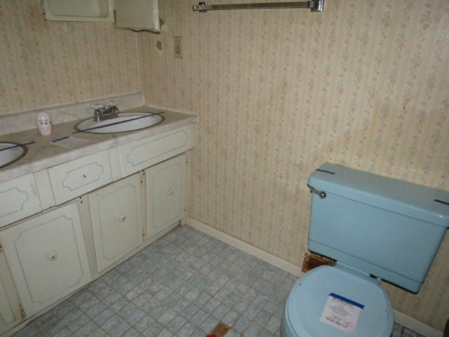 18738 Fillmore Road Stanwood, MI 49346 - Photo 11 of 27 Bathroom 1