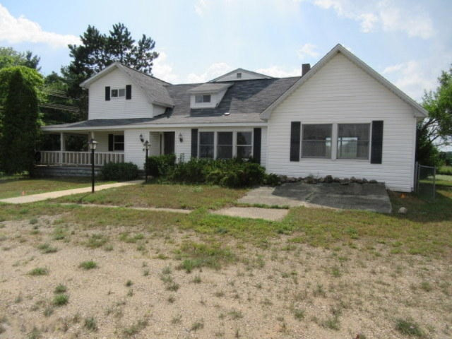 18738 Fillmore Road Stanwood, MI 49346 - Photo 2 of 27 East Side