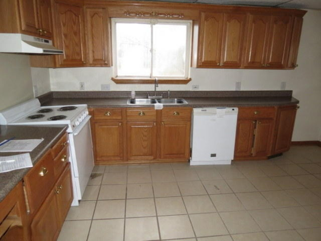 18738 Fillmore Road Stanwood, MI 49346 - Photo 7 of 27 Kitchen