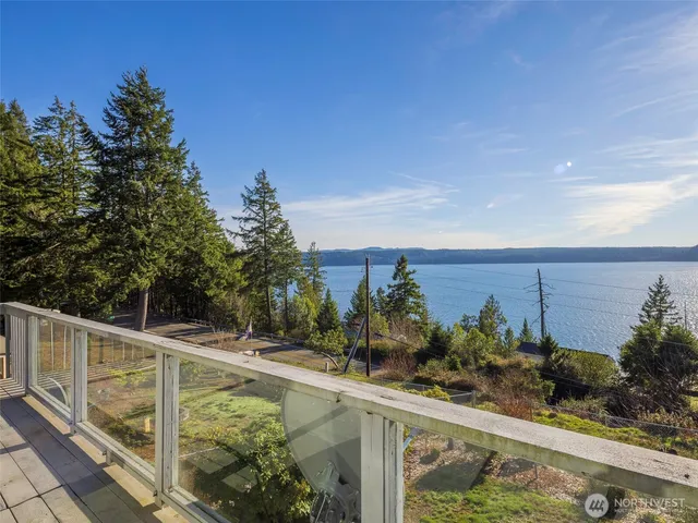 a bathroom with a toilet and a sink