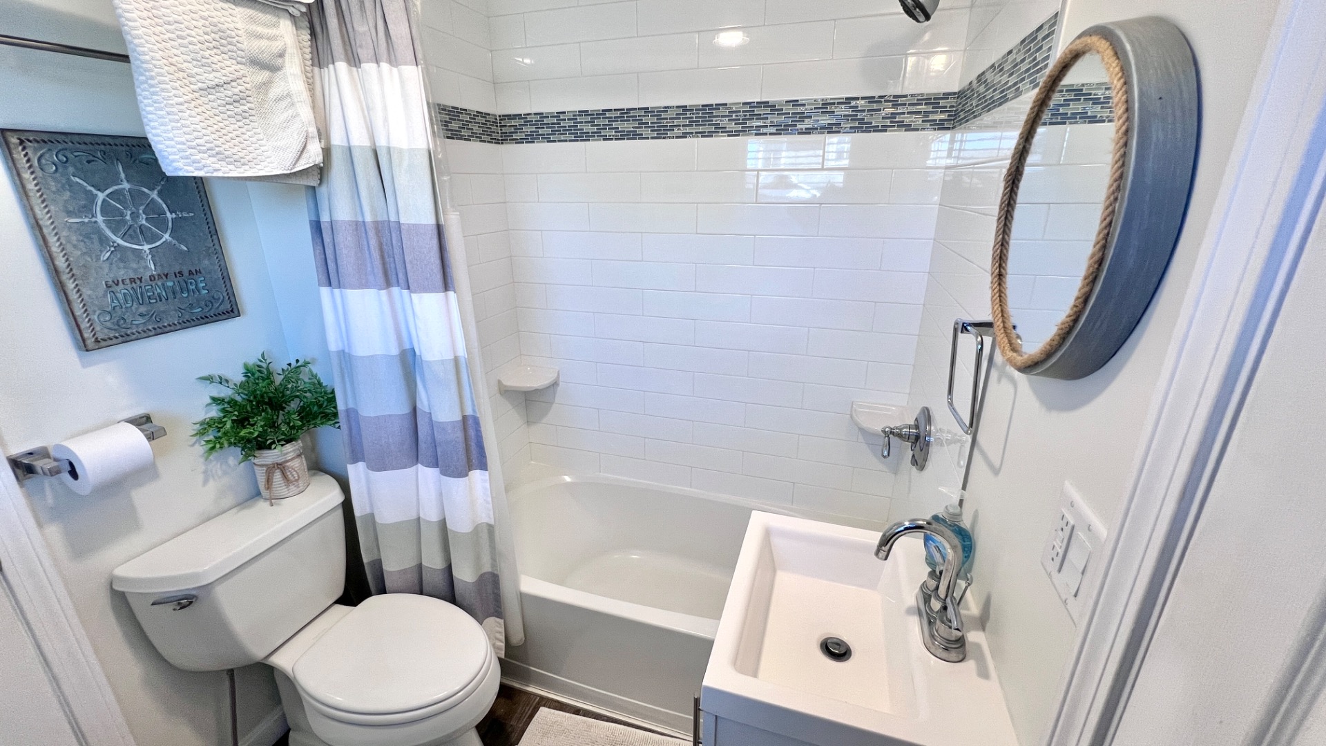 34 Windemere Road Oak Bluffs, MA 02557 - Photo 28 of 64 a white toilet sitting next to a bath tub