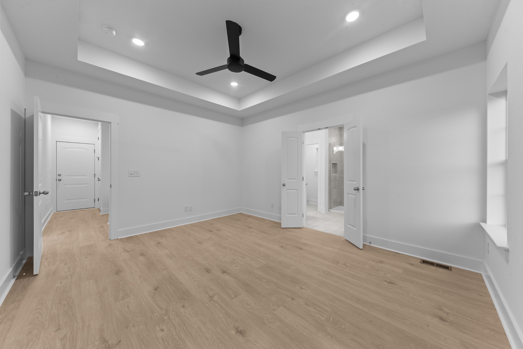 232 Dugout Road Summertown, TN 38483 - Photo 47 of 64 an empty room with fan and entrance