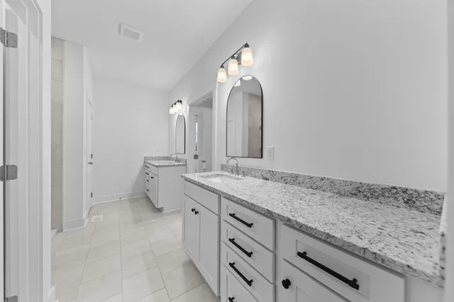 $469,900 | 232 Dugout Road, Summertown, TN 38483