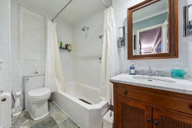 $575,000 | Undisclosed Address | Upper West Side