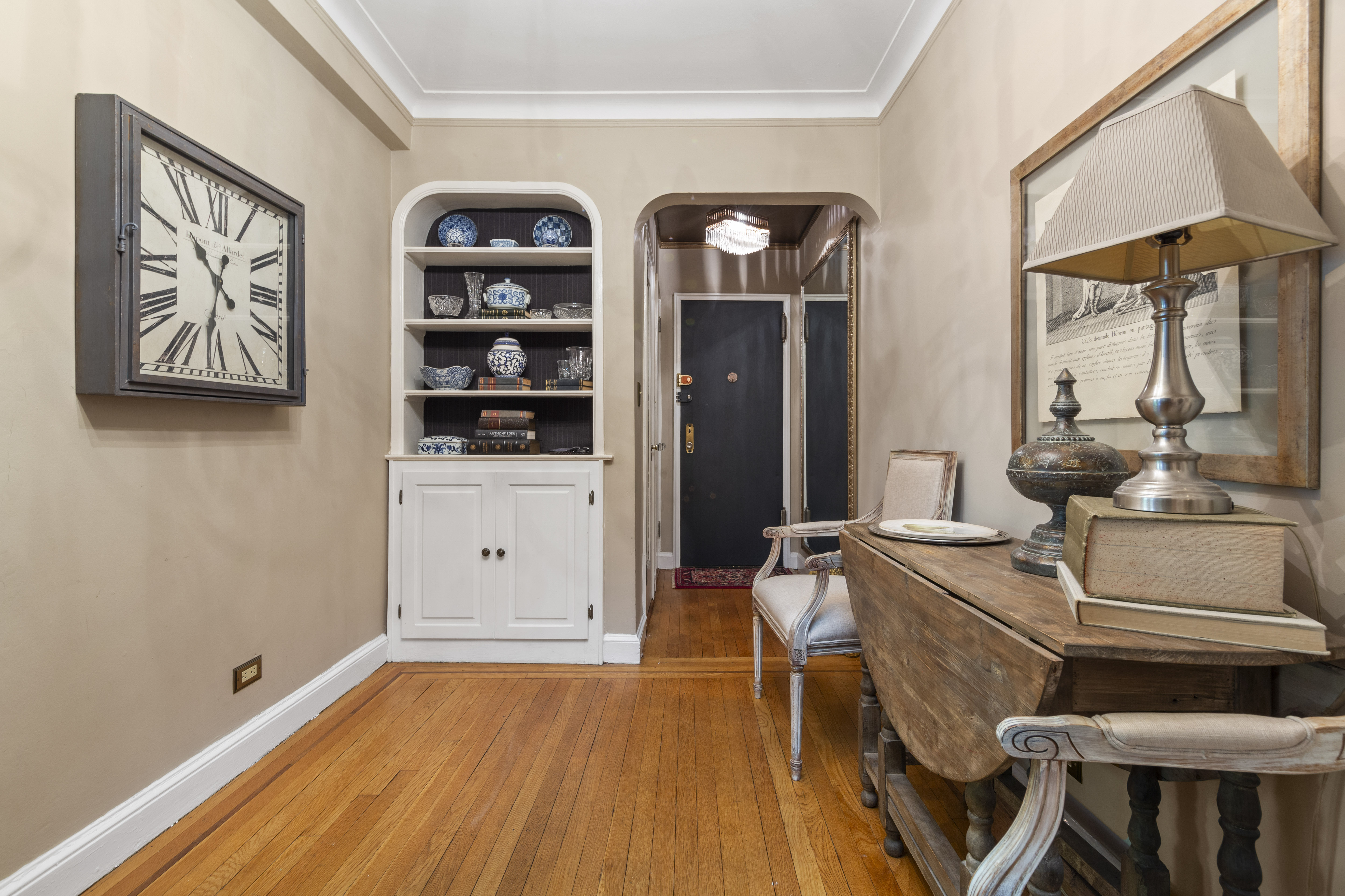 Undisclosed Address Manhattan, NY 10025 - Photo 6 of 20