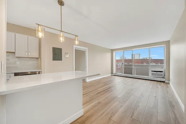 $3,400 | 29 Concord Avenue, Unit 709, Cambridge, MA 02138