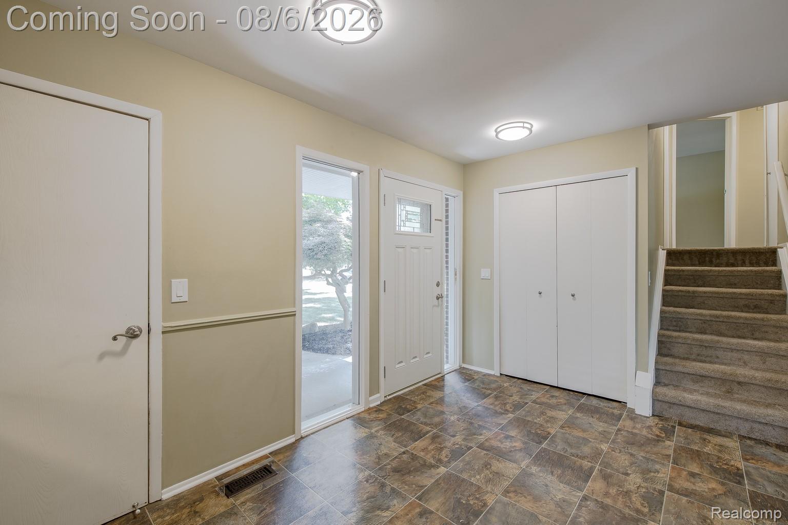 5091 Timber Ridge Trail Clarkston, MI 48346 - Photo 7 of 46 5091 Timber Ridge-9.jpg