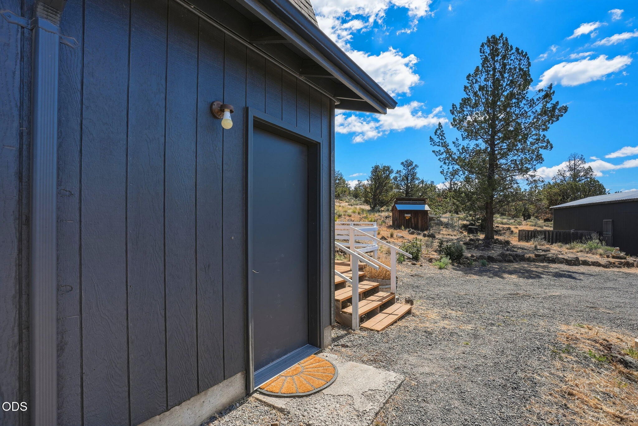 65238 85th Place Bend, OR 97703 - Photo 14 of 63