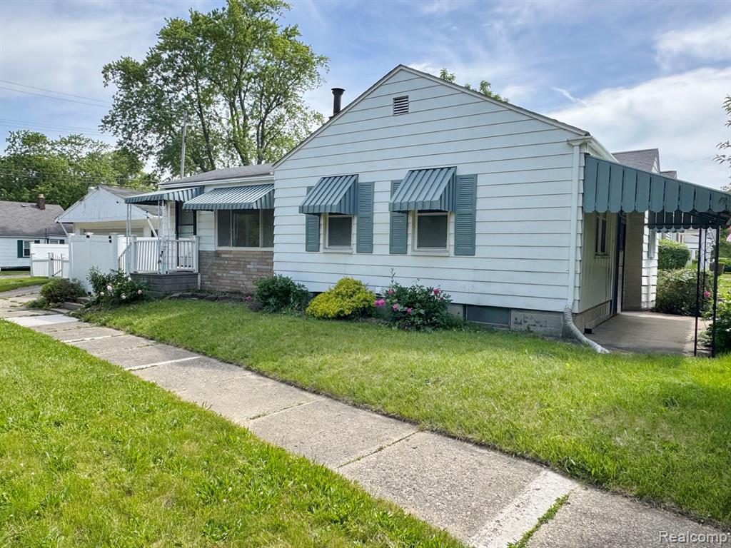 627 Wesbrook Street Pontiac, MI 48340 - Photo 2 of 22