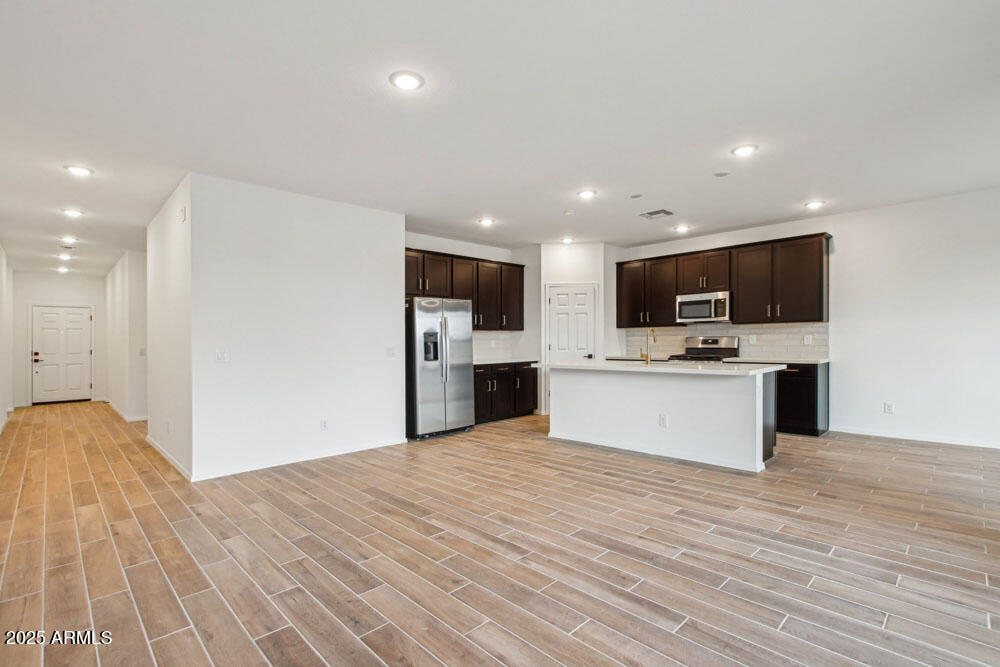 46941 West Old Timer Road Maricopa, AZ 85139 - Photo 5 of 38 5-web-or-mls-W Old Timer Rd-05042025-005