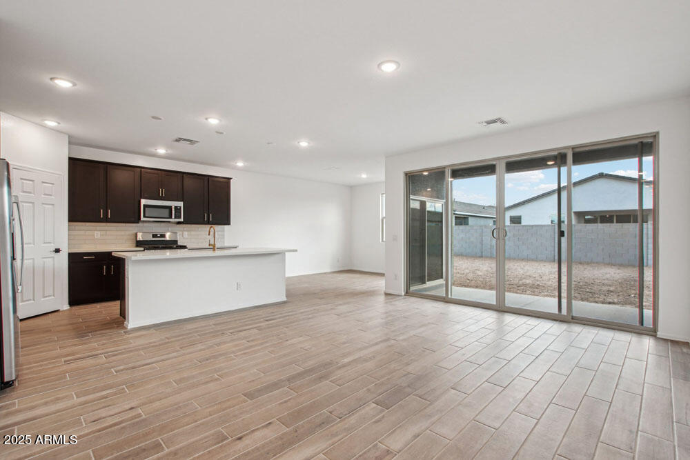 46941 West Old Timer Road Maricopa, AZ 85139 - Photo 6 of 38 6-web-or-mls-W Old Timer Rd-05042025-006