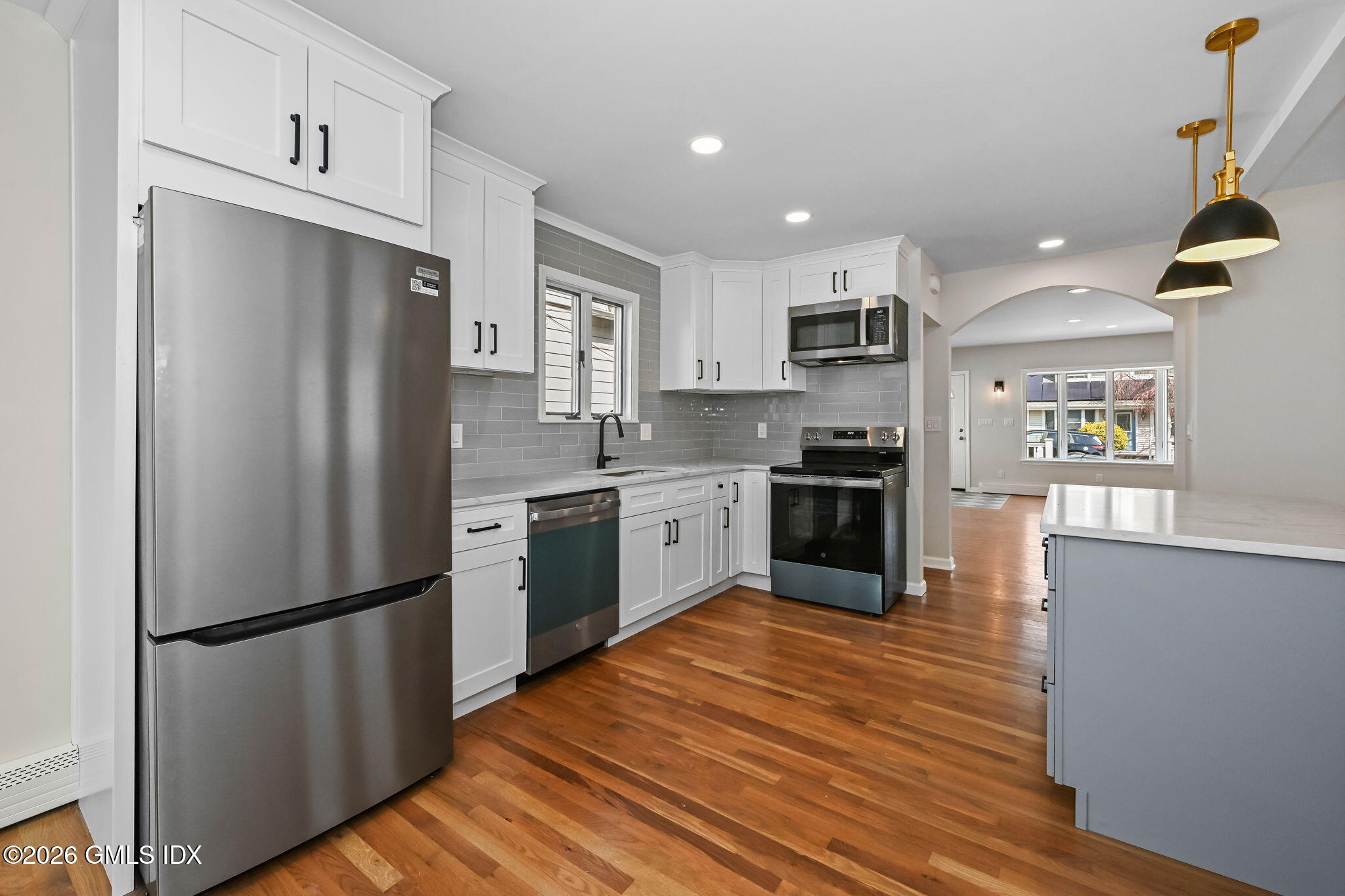 10 Prospect Street West, Unit WEST Greenwich, CT 06830 - Photo 2 of 19 8-web-or-mls-10-prospect-st-w