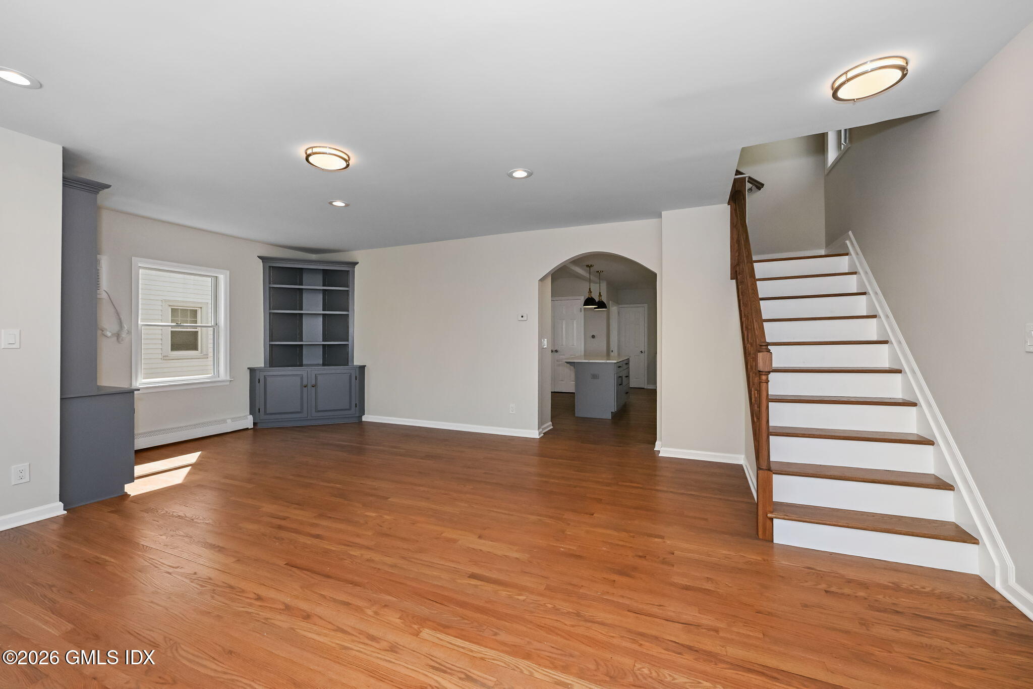 10 Prospect Street West, Unit WEST Greenwich, CT 06830 - Photo 4 of 19 2-web-or-mls-10-prospect-st-w