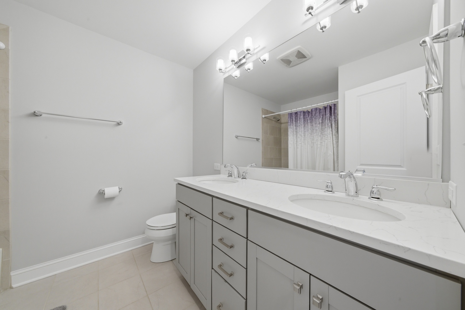 7814 Brookbank Road Willowbrook, IL 60527 - Photo 13 of 36