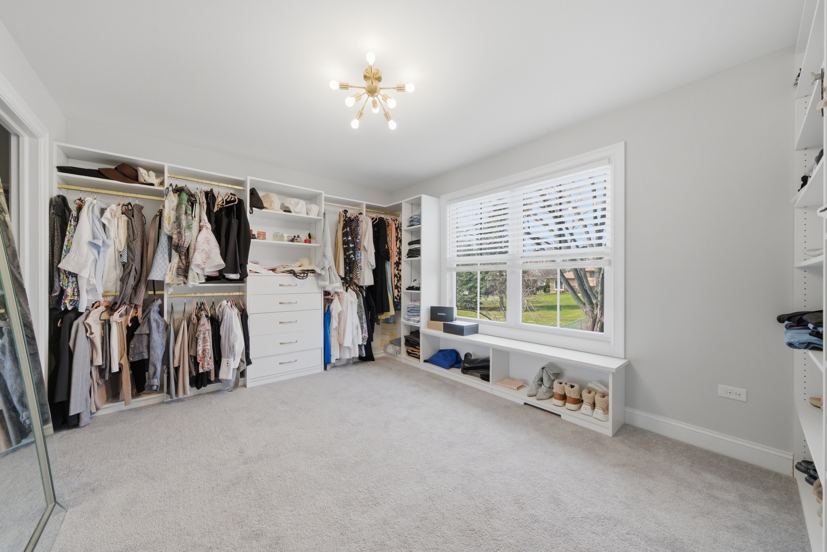 7814 Brookbank Road Willowbrook, IL 60527 - Photo 21 of 36