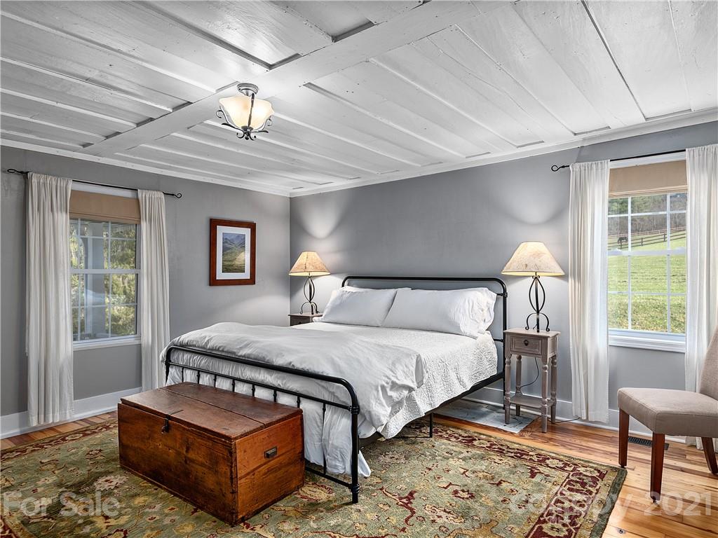 105 Rice Branch Road Asheville, NC 28804 - Photo 11 of 25 Gallery Image 11