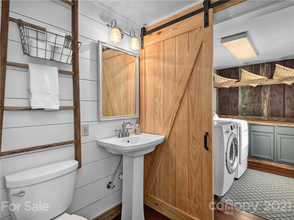 105 Rice Branch Road Asheville, NC 28804 - Photo 12 of 25 Gallery Image 12