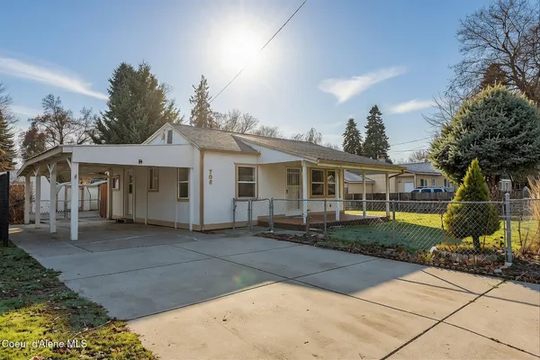$388,900 | 706 West Davidson Avenue, Coeur D'Alene, ID 83814