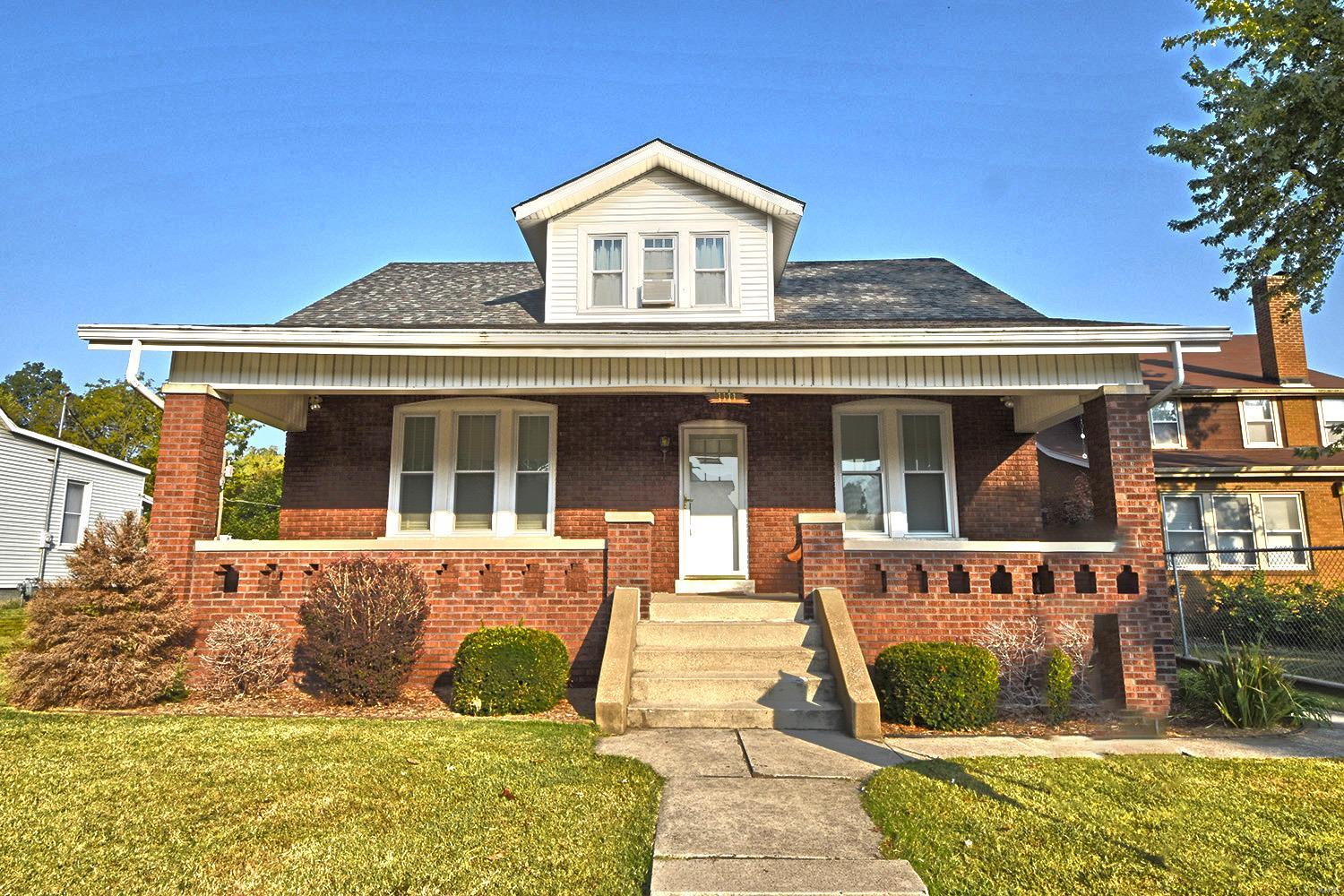 1111 Scheel Street Belleville, IL 62221 - Photo 1 of 19 Gallery Image 1