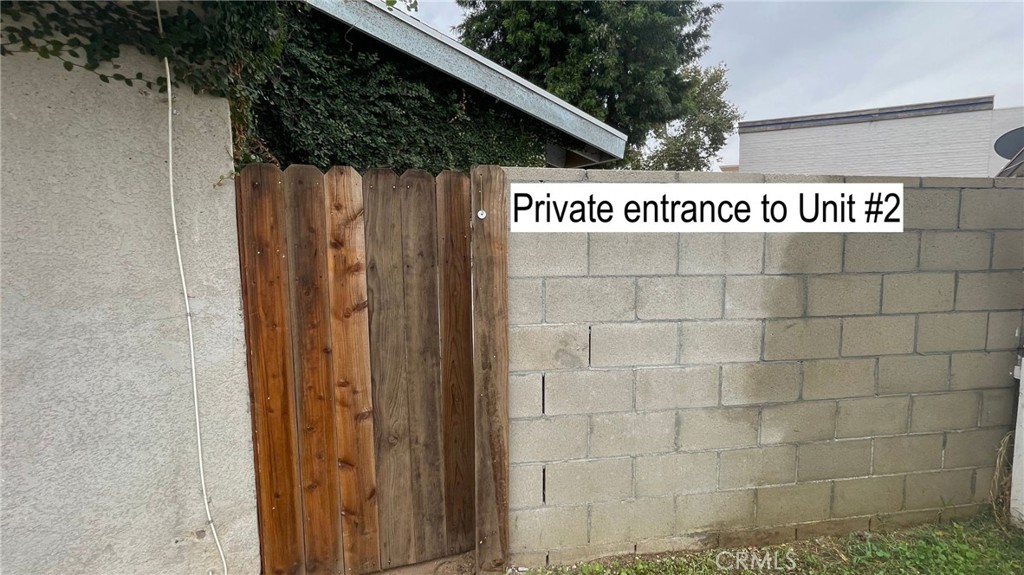 25141 Silent Creek Road Moreno Valley, CA 92553 - Photo 15 of 40 a close up of a street sign