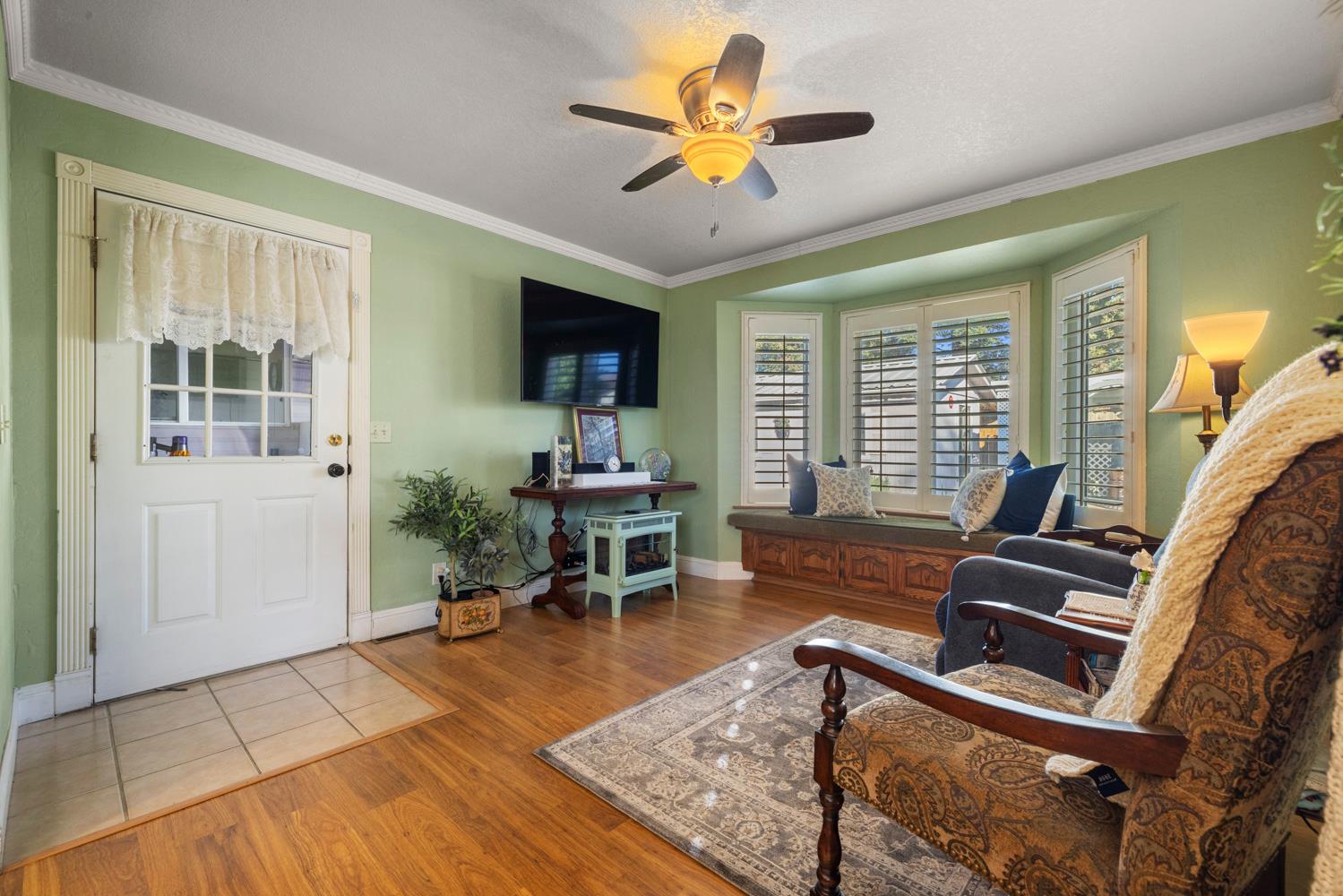 2241 Rochelle Avenue Turlock, CA 95382 - Photo 12 of 47