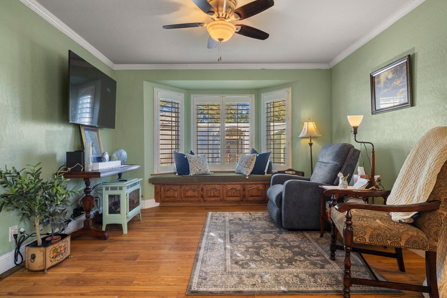 2241 Rochelle Avenue Turlock, CA 95382 - Photo 13 of 47