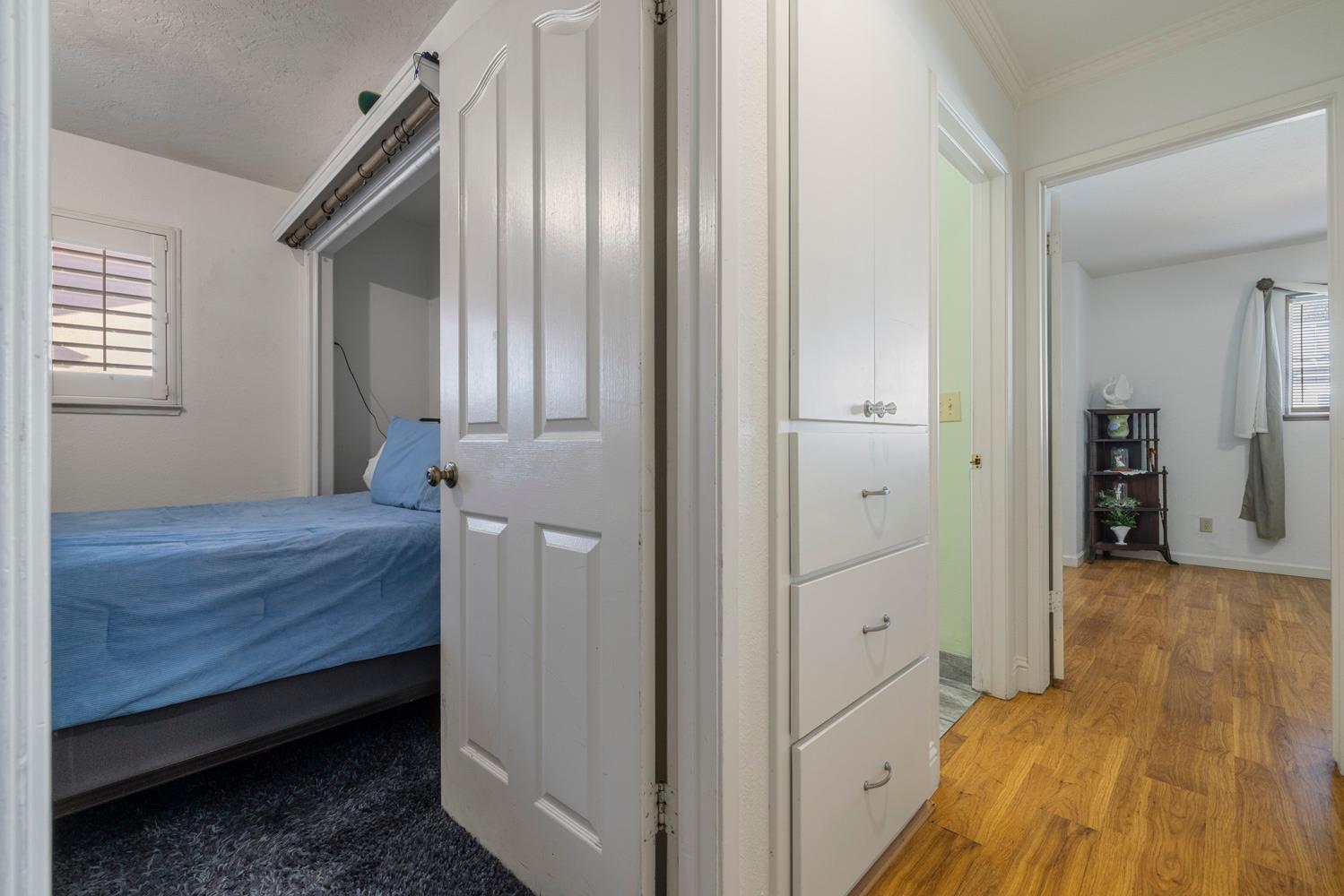 2241 Rochelle Avenue Turlock, CA 95382 - Photo 20 of 47