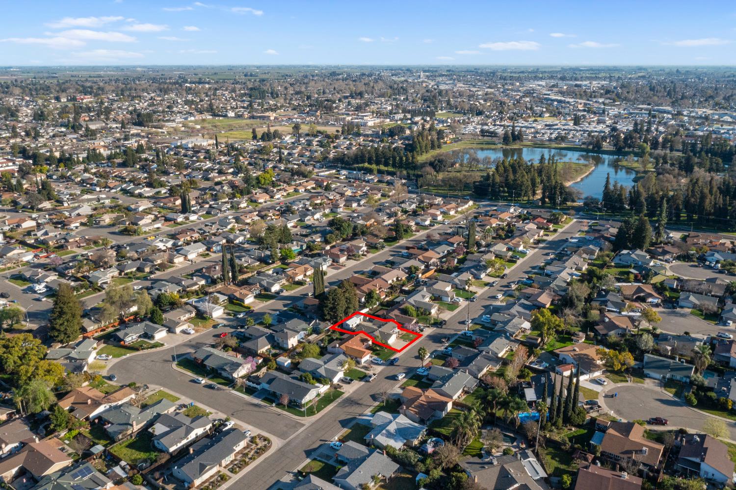 2241 Rochelle Avenue Turlock, CA 95382 - Photo 45 of 47