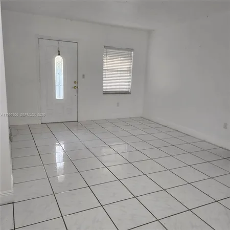 $5,000 | 3325 South Lake Drive, Miami, FL 33155