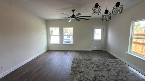 $2,450 | 3810 Hiford Drive, Unit B, Houston, TX 77047