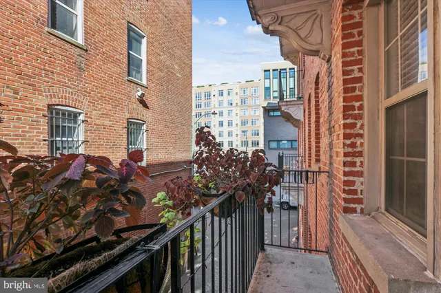 $349,900 | 1401 Columbia Road Northwest, Unit 209, Washington, DC 20009