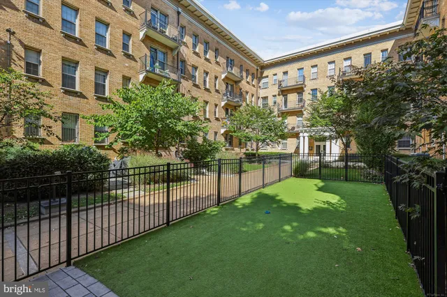 $349,900 | 1401 Columbia Road Northwest, Unit 209, Washington, DC 20009