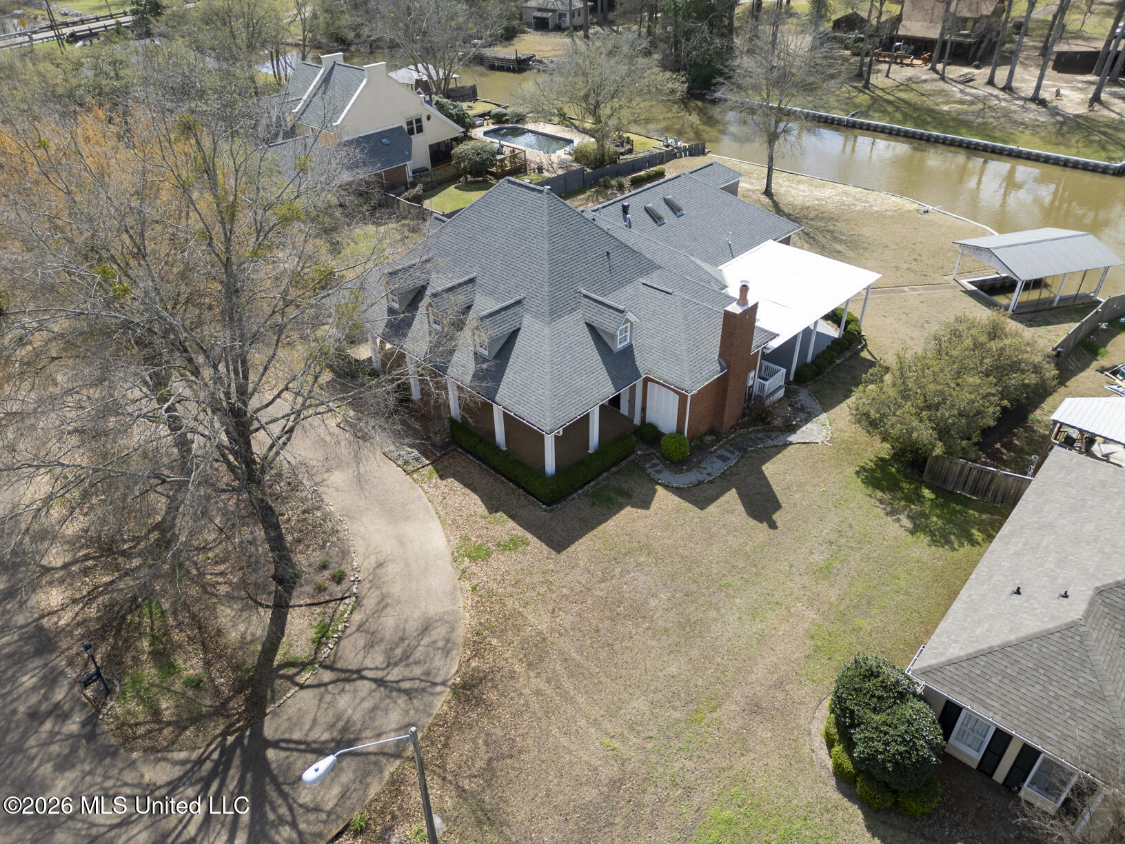 105 Beaver Run Drive Brandon, MS 39047 - Photo 2 of 60 105 Beaver Run drone-1