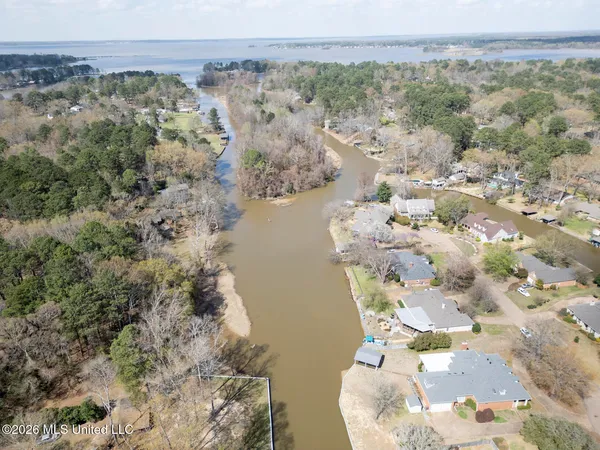 $697,000 | 105 Beaver Run Drive, Brandon, MS 39047