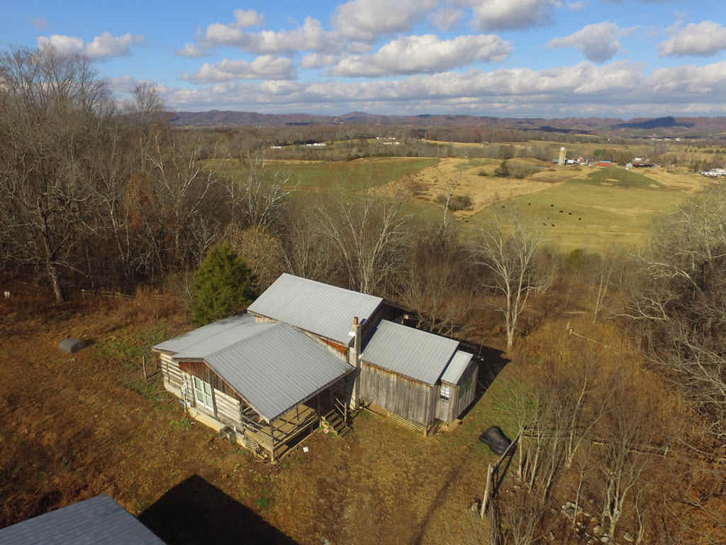 3195 Ottway Road Greeneville, TN 37745 - Photo 1 of 38 1