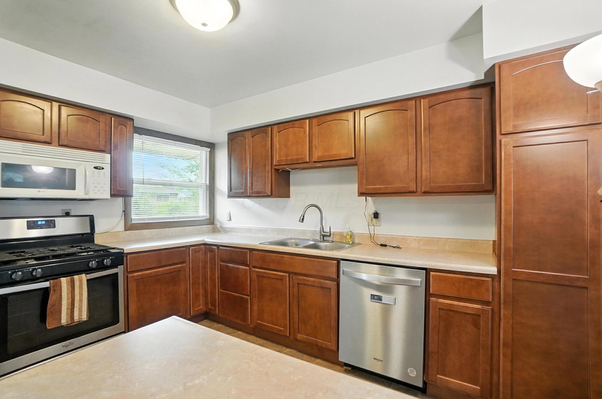 306 Shawnee Road Lima, OH 45806 - Photo 9 of 24 009