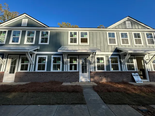 $289,990 | 453 Martins Creek Boulevard, Summerville, SC 29485