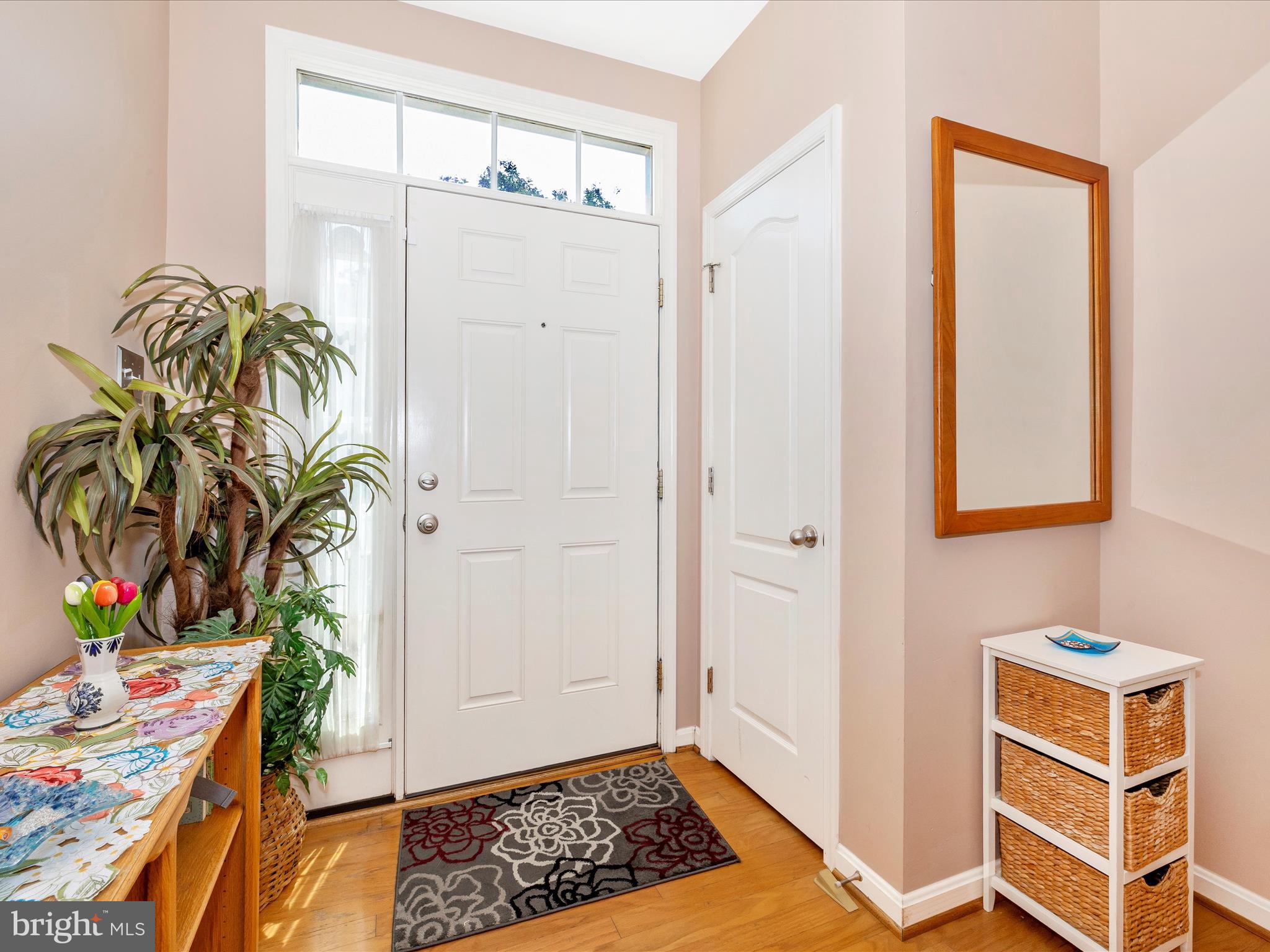 12954 Yellow Jacket Road Hagerstown, MD 21740 - Photo 6 of 54 Entry