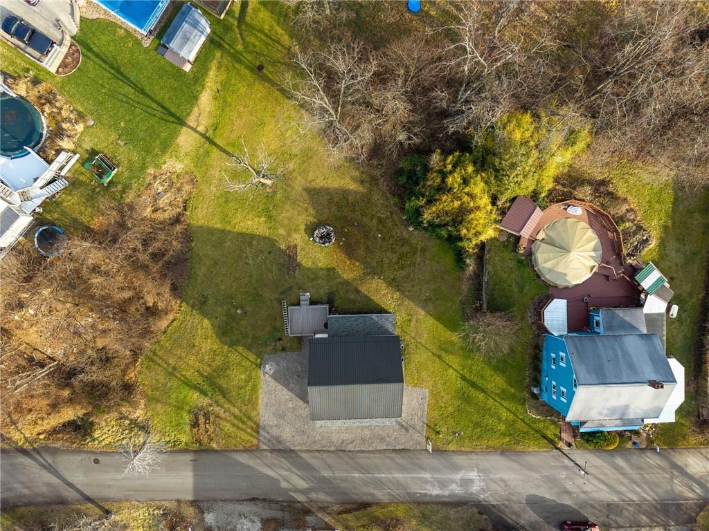 148 Sycamore Street Irwin, PA 15642 - Photo 40 of 45 a picture of a yard