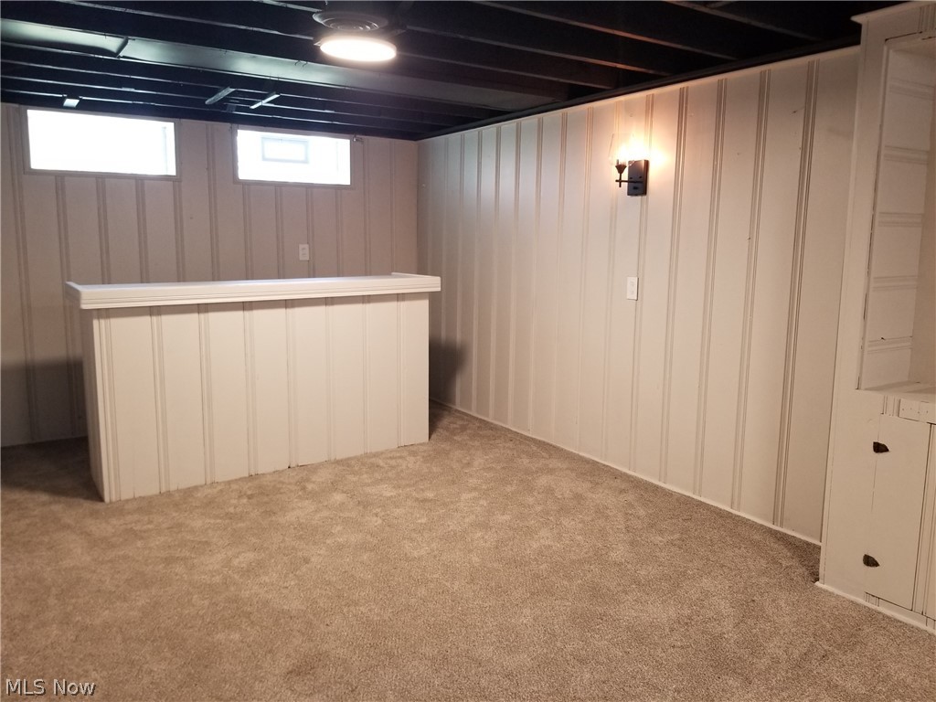 5671 Wellington Road Cleveland, OH 44124 - Photo 23 of 26 Basement with light colored carpet