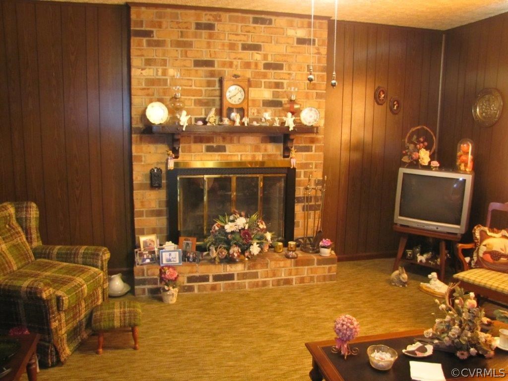 104 Camden Road Colonial Heights, VA 23834 - Photo 6 of 14 Gallery Image 6