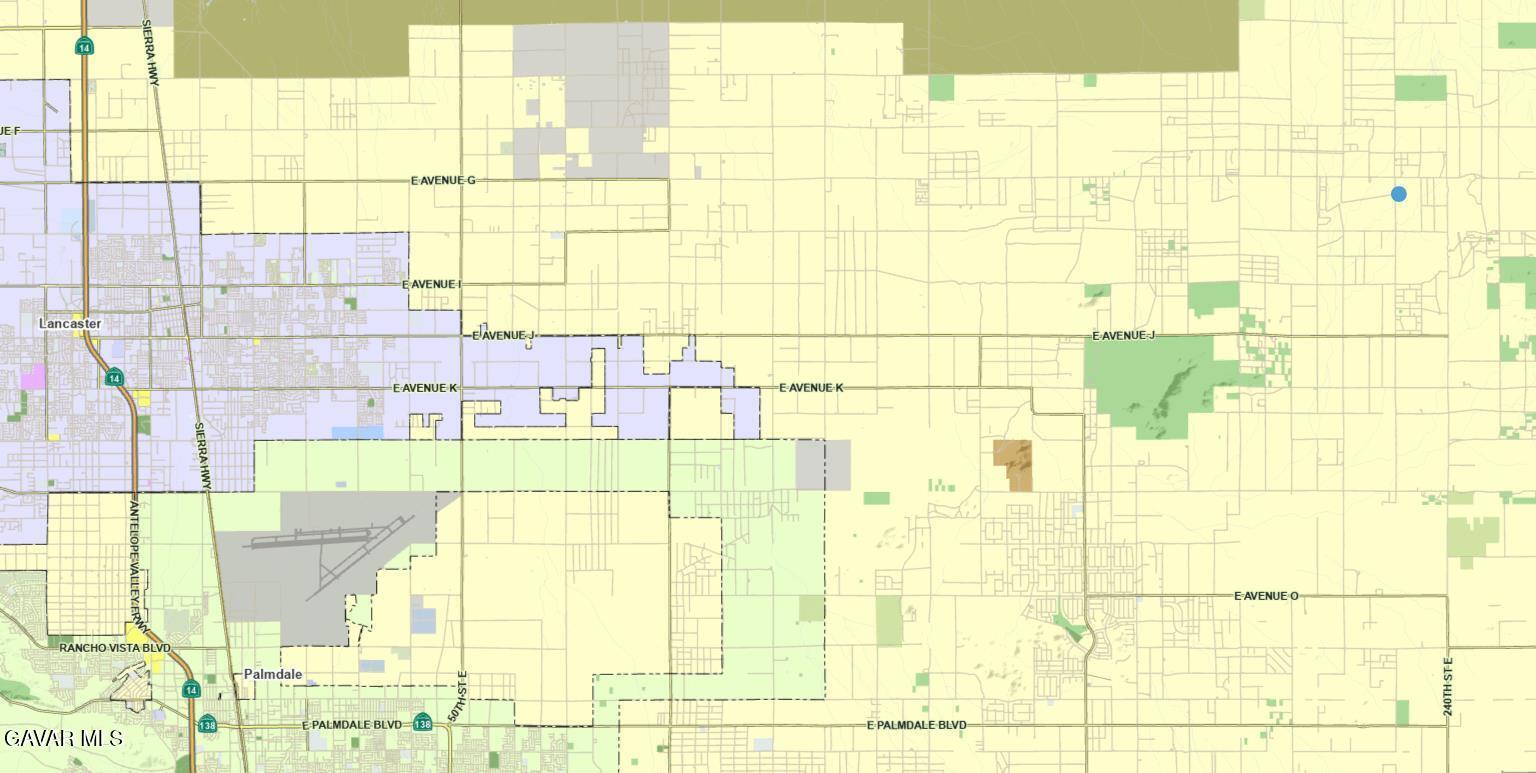 230th Street East Lancaster, CA 93535 - Photo 10 of 12 a bathroom with a shower