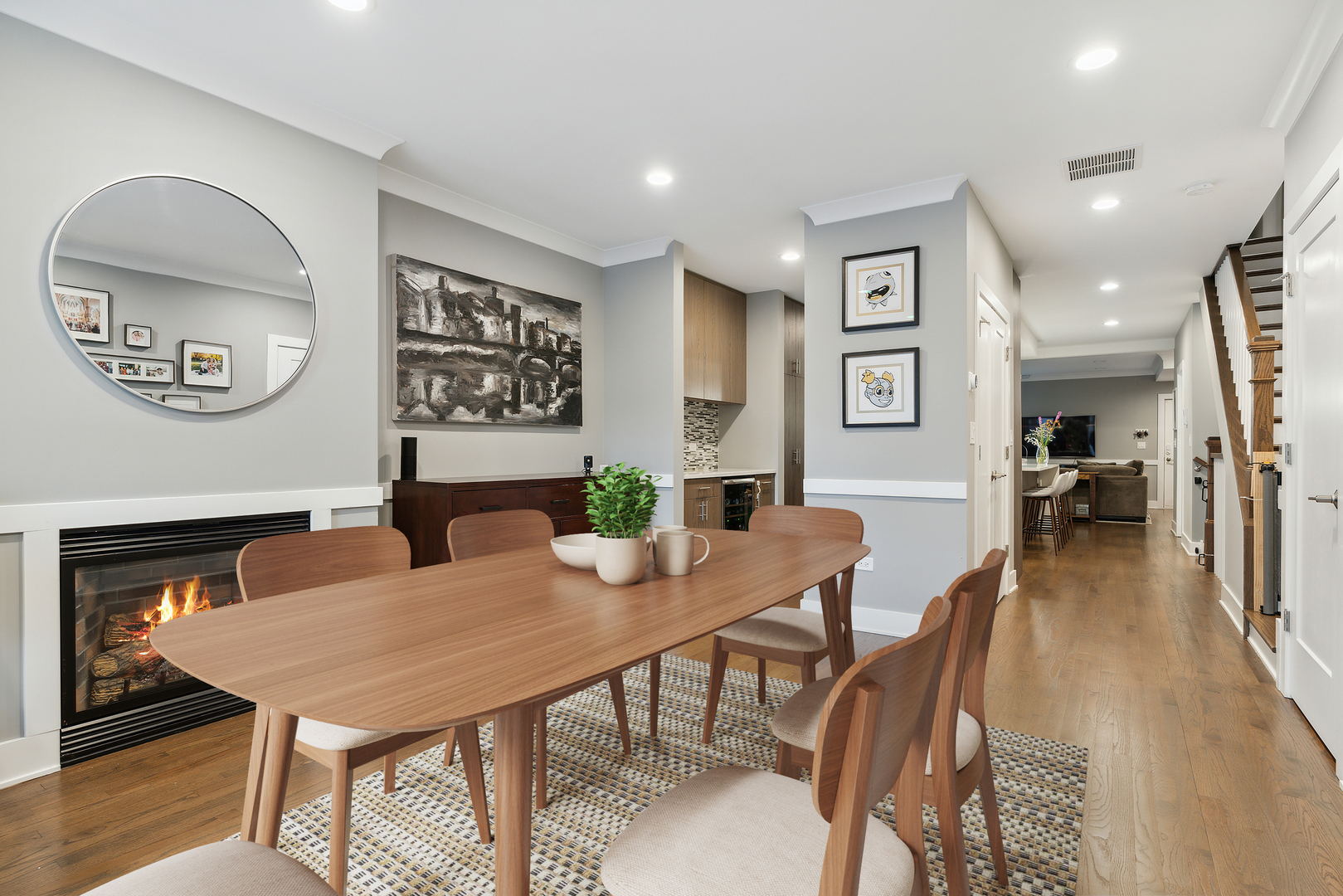 1044 West Polk Street, Unit 1 Chicago, IL 60607 - Photo 4 of 22 a view of a dining room with furniture