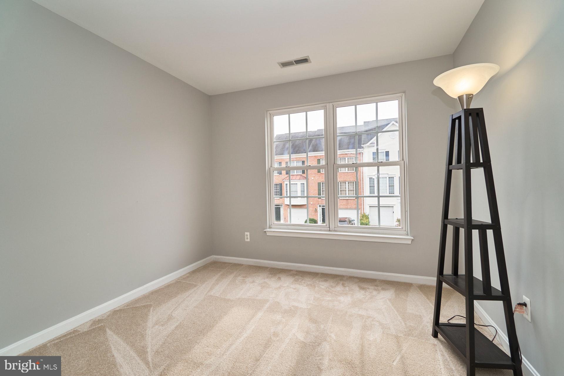 9059 Two Bays Road Lorton, VA 22079 - Photo 23 of 31 Gallery Image 23