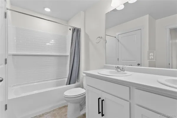 $525,000 | 140 Racer Street, Bennett, CO 80102